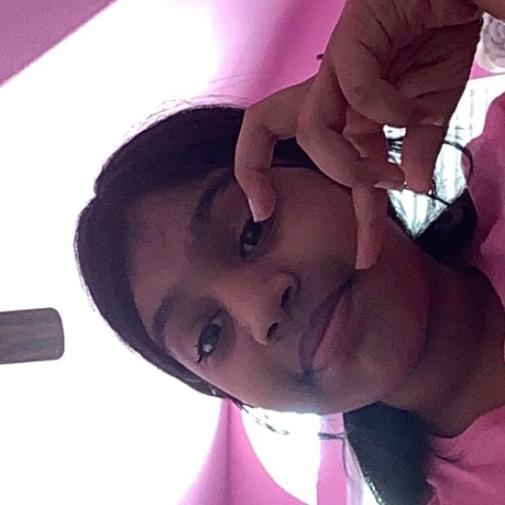 Meet your Posher, Naisha’s